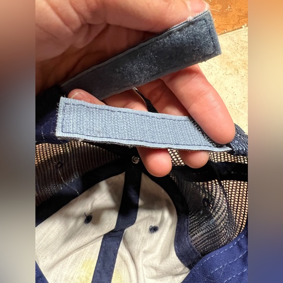 LeeLee Rox Swarovski Crystal Baseball Cap - Picture 6 of 8